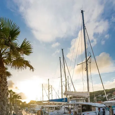 Full Equipped Ap. Jelsa (Hvar)